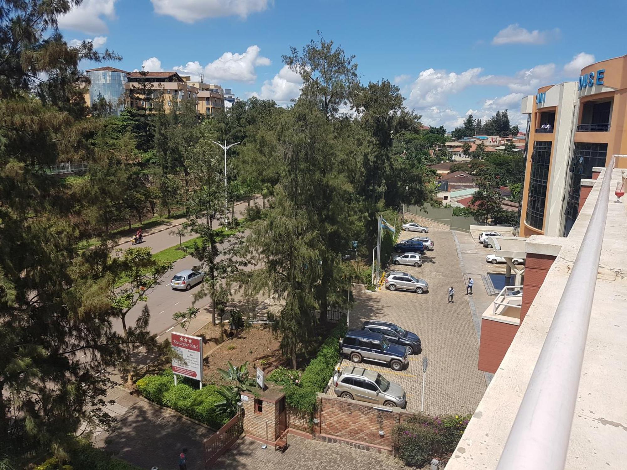 Beausejour Hotel كيغالي المظهر الخارجي الصورة